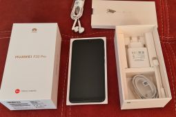 Mobilní telefon Huawei P20 PRO 6GB/128GB, Black