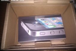 Apple iPhone 4G Unlocked 32 GB 32GB BLK 4