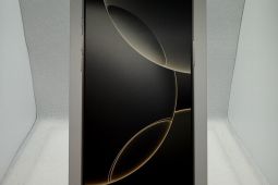 Odemčený nový iPhone 16 Pro 512GB