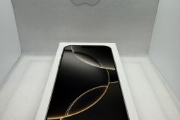 Odemčený nový iPhone 16 Pro 512GB